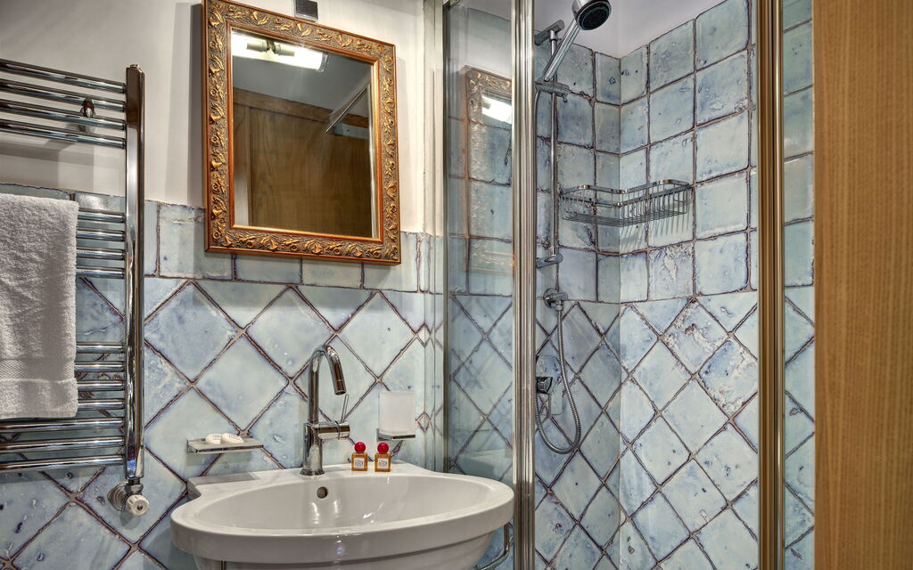 Stony Villa Volcano View: stony-villa-volcano-view-sant-agata-sui-due-golfi-villa-bagno