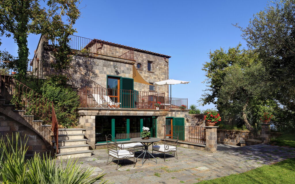 Stony Villa Volcano View: stony-villa-volcano-view-sant-agata-sui-due-golfi-villa-esterno