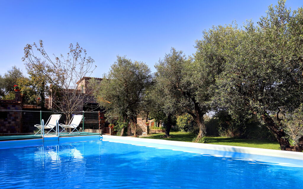 Stony Villa Volcano View: stony-villa-volcano-view-sant-agata-sui-due-golfi-villa-piscina