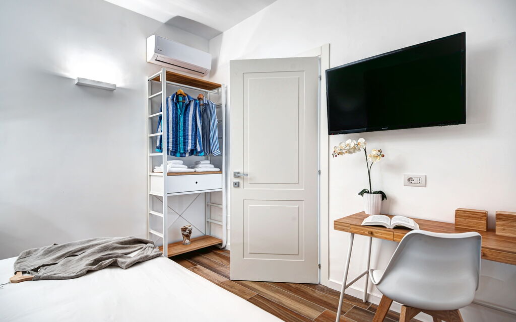 Sorrento Golden Apartment: sorrento-golden-apartment-sorrento-appartamento-camera-da-letto