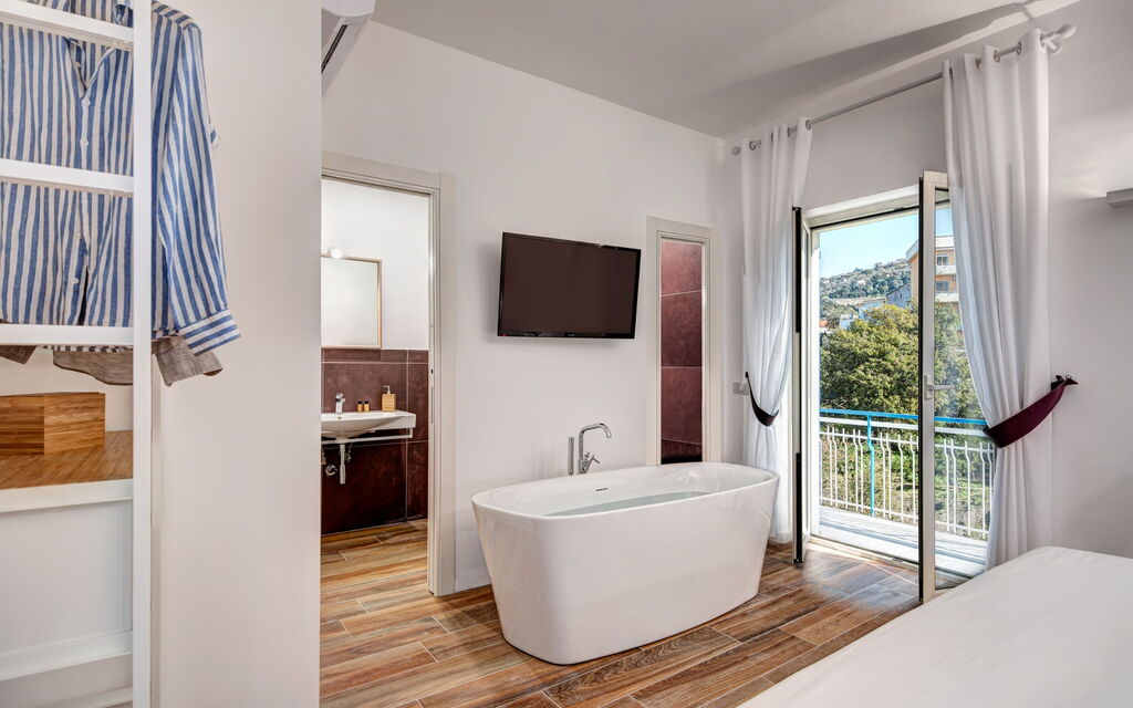 Sorrento Golden Apartment: sorrento-golden-apartment-sorrento-appartamento-camera-da-letto