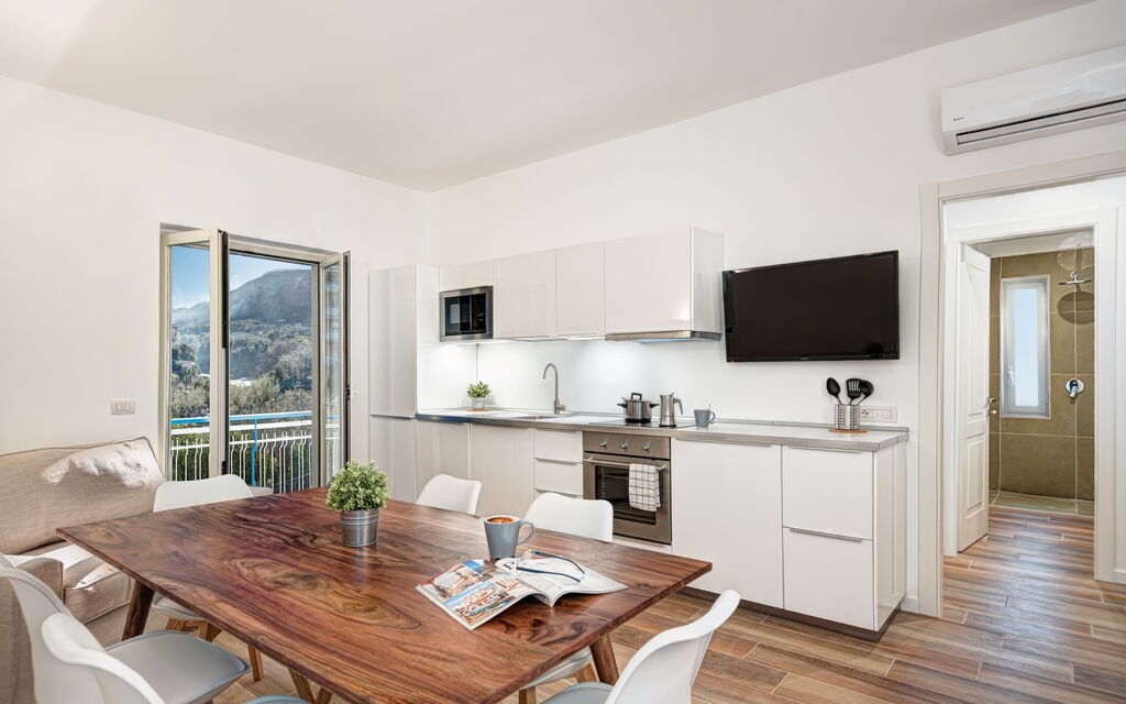 Sorrento Golden Apartment: sorrento-golden-apartment-sorrento-appartamento-cucina