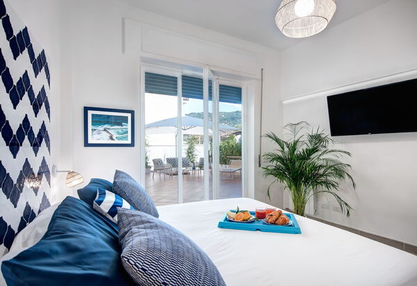Cacti Home: cacti-home-sorrento-appartamento-camera-da-letto