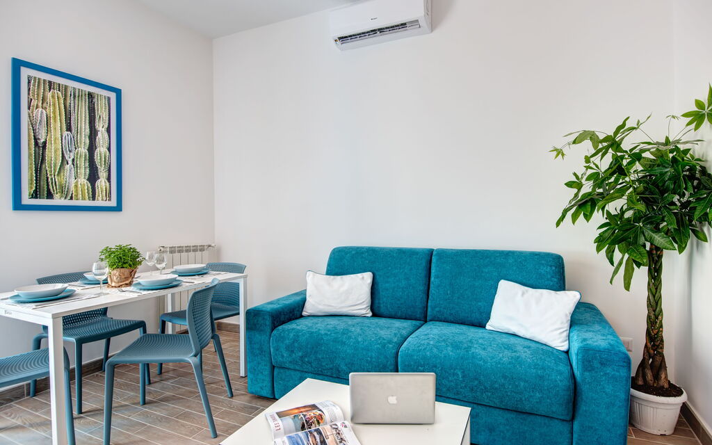 Cacti Home: cacti-home-sorrento-appartamento-soggiorno