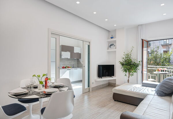 Total White Home Sorrento: total-white-home-sorrento-appartamento-soggiorno