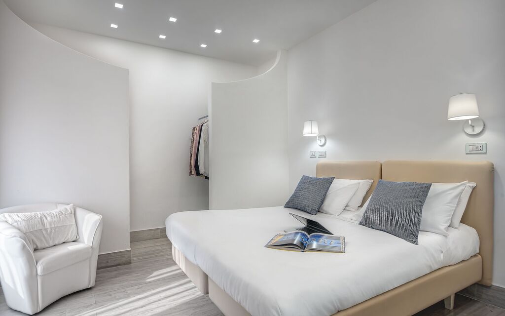 Total White Home Sorrento: total-white-home-sorrento-appartamento-camera-da-letto