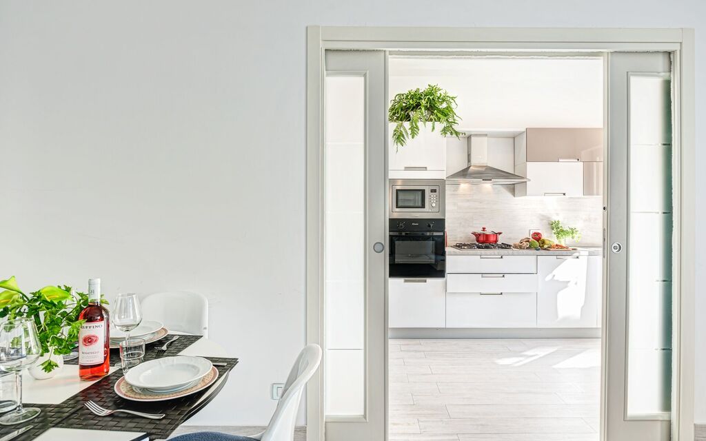 Total White Home Sorrento: total-white-home-sorrento-appartamento-cucina