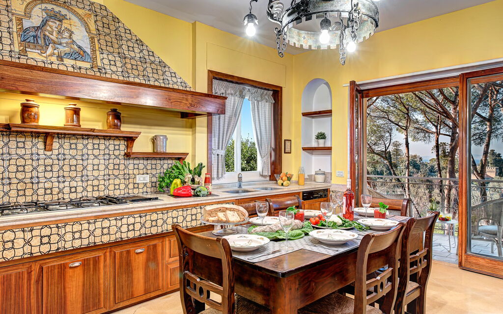 Woody Home Sea View: woody-home-sea-view-sorrento-apartment-kitchen