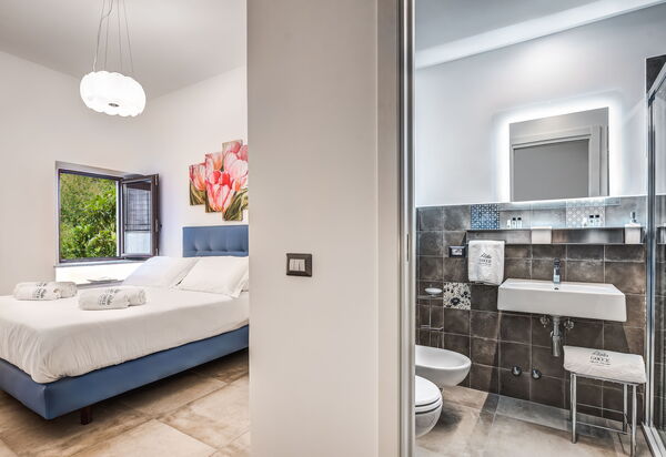 Loft In Sorrento: loft-in-sorrento-appartamento-camera-da-letto