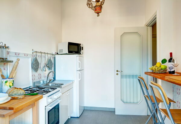 Parsano Home: parsano-home-sorrento-appartamento-cucina