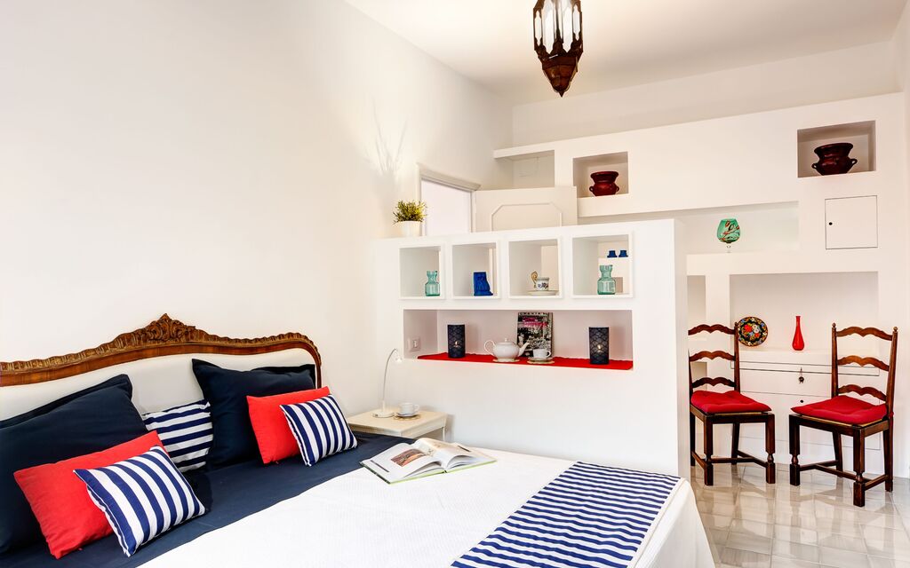 Parsano Home: parsano-home-sorrento-appartamento-camera-da-letto