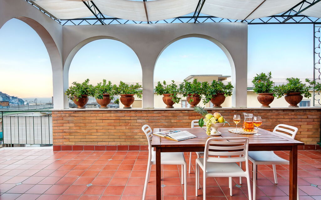 Parsano Home: parsano-home-sorrento-appartamento-terrazza