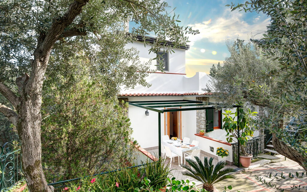 Nerano Sea View House: nerano-sea-view-house-marina-del-cantone-appartamento-esterno