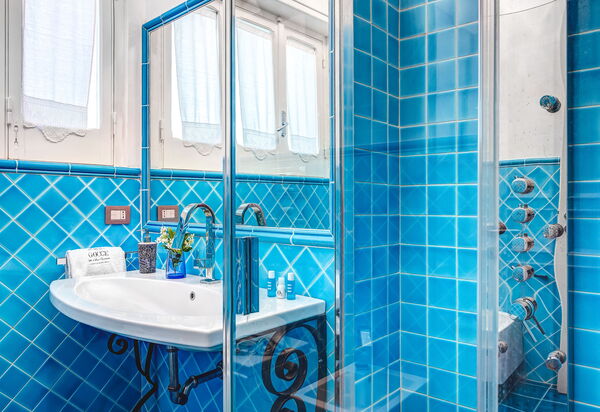 Medusa And The Seahorse Villa: medusa-and-the-seahorse-villa-massa-lubrense-apartment-bagno