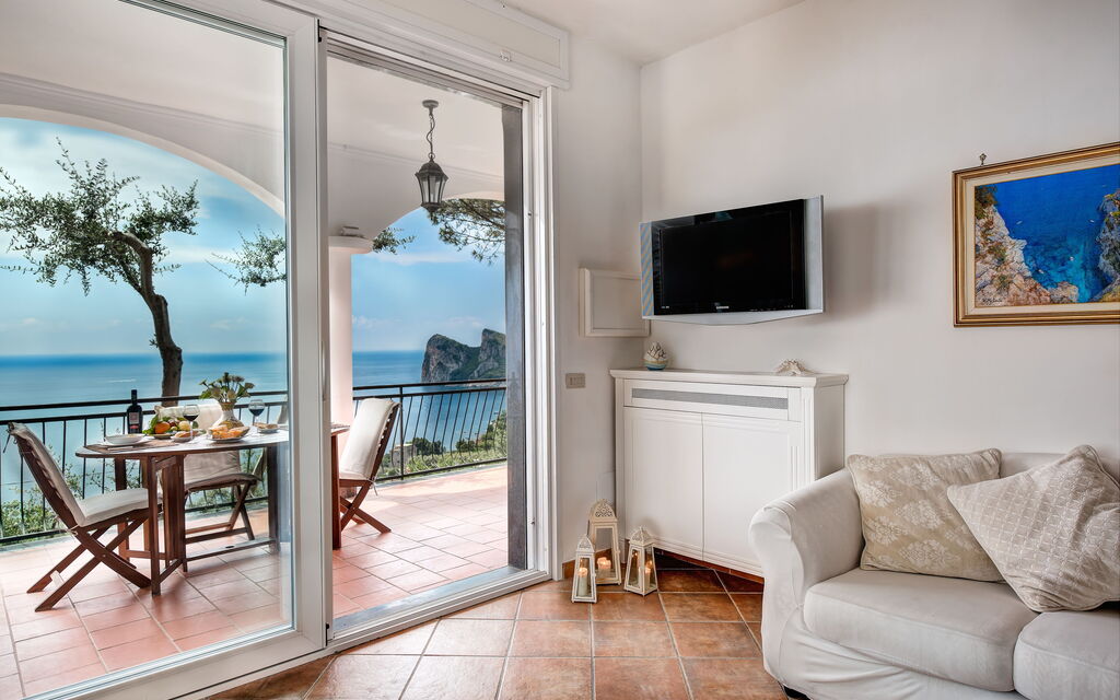 Medusa And The Seahorse Villa: medusa-and-the-seahorse-villa-massa-lubrense-apartment-soggiorno