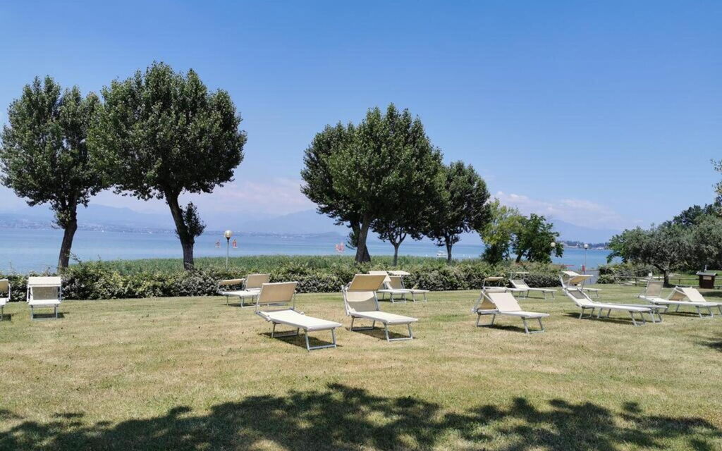 Villaggio Colombare: villaggio-colombare-sirmione-mutliproprieta-esterno