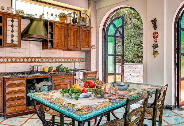 Palazzo Villa Dei Nobili: palazzo-villa-dei-nobili-santa-agata-sui-due-golfi-villa-cucina