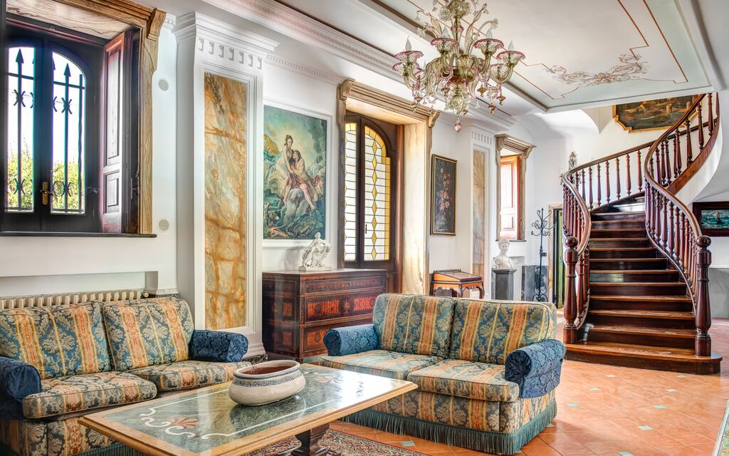 Palazzo Villa Dei Nobili: palazzo-villa-dei-nobili-santa-agata-sui-due-golfi-villa-soggiorno