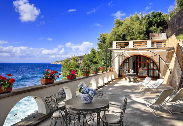 Appartamento Lobra: appartamento-lobra-massa-lubrense-appartamento-esterno