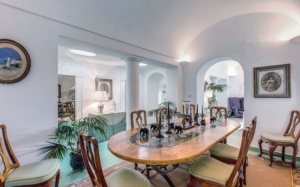 Villa Prestige '50: villa-prestige-50-capri-villa-sala-da-pranzo