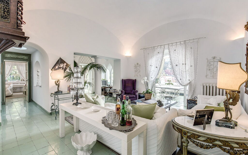 Villa Prestige '50: villa-prestige-50-capri-villa-soggiorno