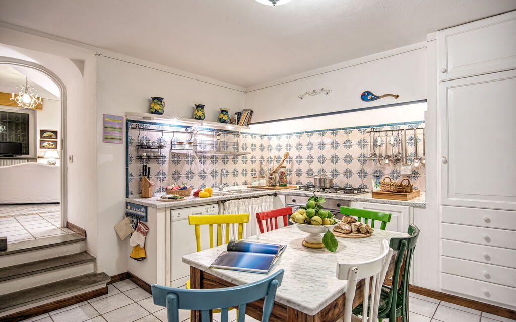 Country Lemonvilla: country-lemonvilla-massa-lubrense-villa-cucina