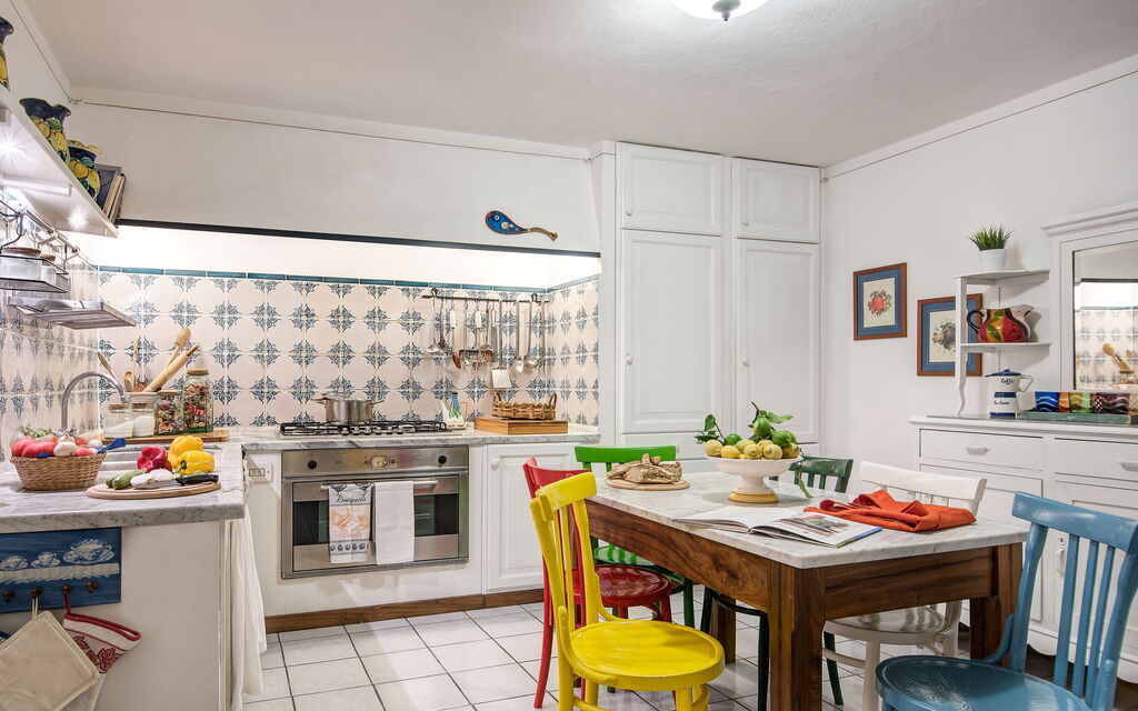 Country Lemonvilla: country-lemonvilla-massa-lubrense-villa-cucina