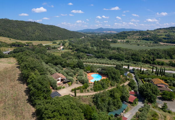 Villa Riparbella: Autunno, Estate, Esterni, Piscina, Primavera, Vista Panoramica