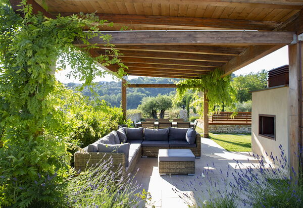 Il Casolare Della Natura: il-casolare-della-natura-assisi-villa-patio