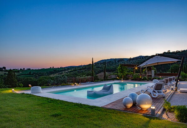 Il Casolare Della Natura: il-casolare-della-natura-assisi-villa-pool