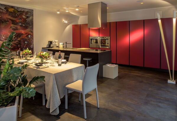 Il Casolare Della Natura: il-casolare-della-natura-assisi-villa-dining-room