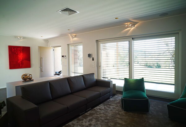 Il Casolare Della Natura: il-casolare-della-natura-assisi-villa-living-room