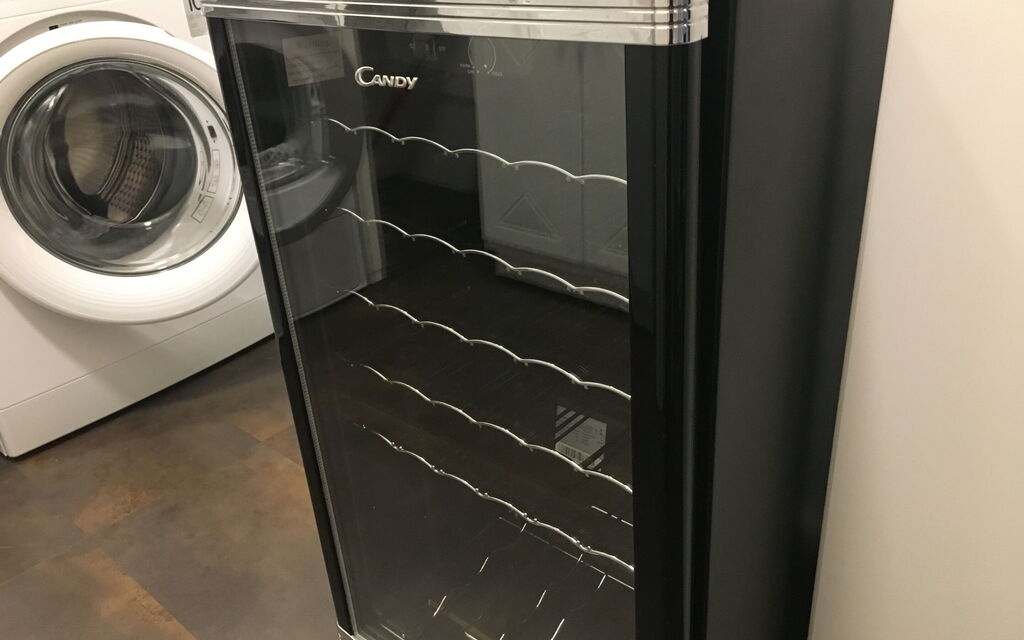 Il Casolare Della Natura: il-casolare-della-natura-assisi-villa-laundry