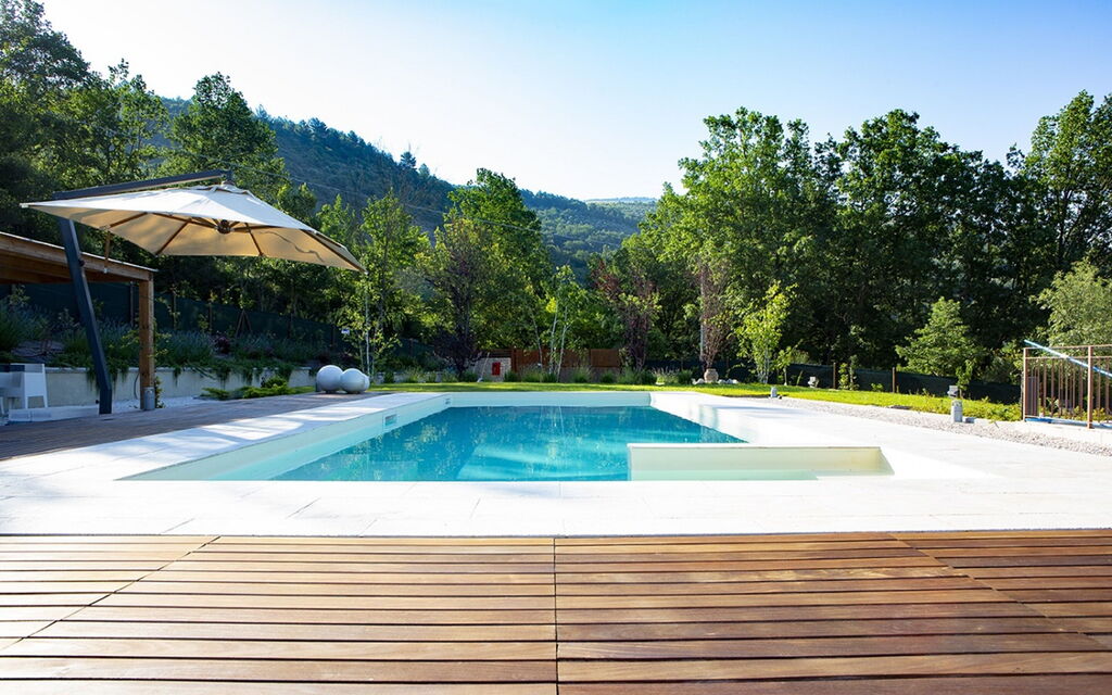 Il Casolare Della Natura: il-casolare-della-natura-assisi-villa-pool