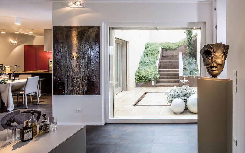 Il Casolare Della Natura: il-casolare-della-natura-assisi-villa-dining-room