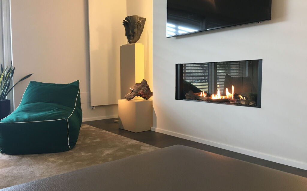 Il Casolare Della Natura: il-casolare-della-natura-assisi-villa-living-room