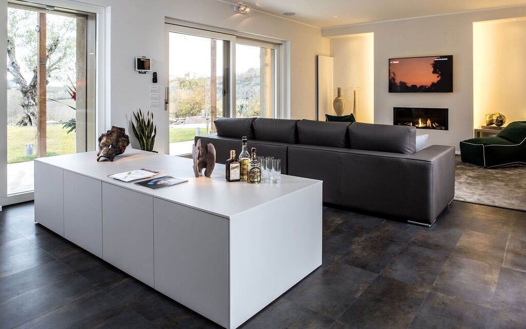 Il Casolare Della Natura: il-casolare-della-natura-assisi-villa-living-room