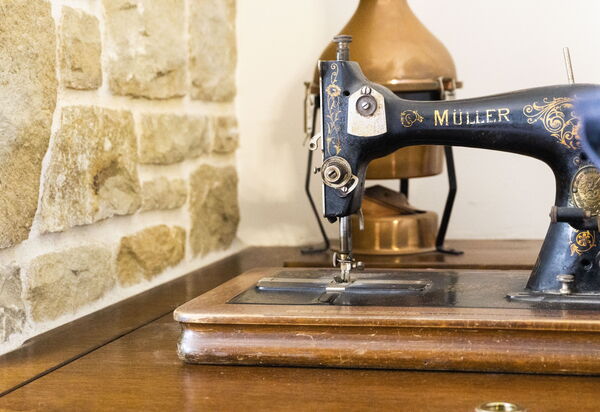 Cascina Del Castello: cascina-del-castello-san-severino-villa-camera-da-letto