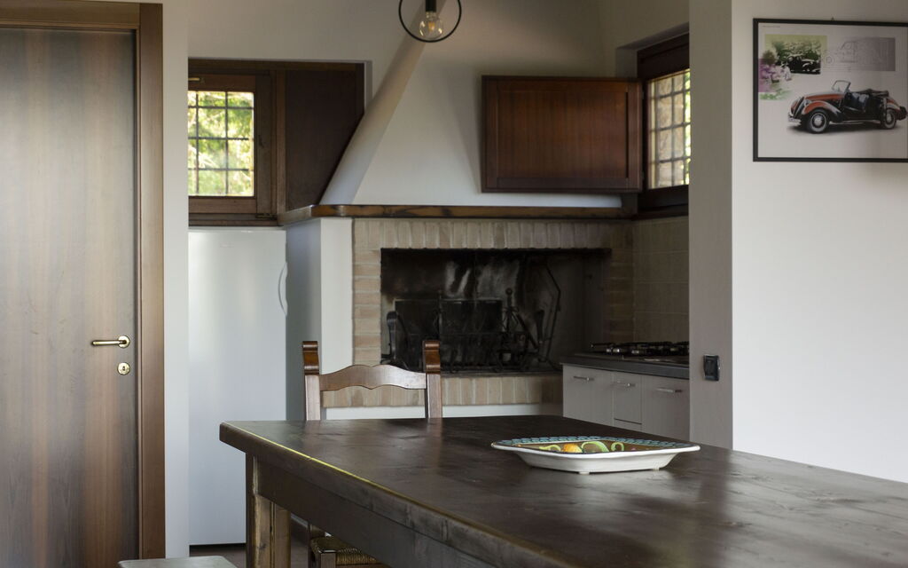 Cascina Del Castello: cascina-del-castello-san-severino-villa-dining-room