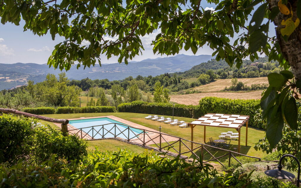 Il Casale Di Festa: il-casale-di-festa-doglio-villa-pool