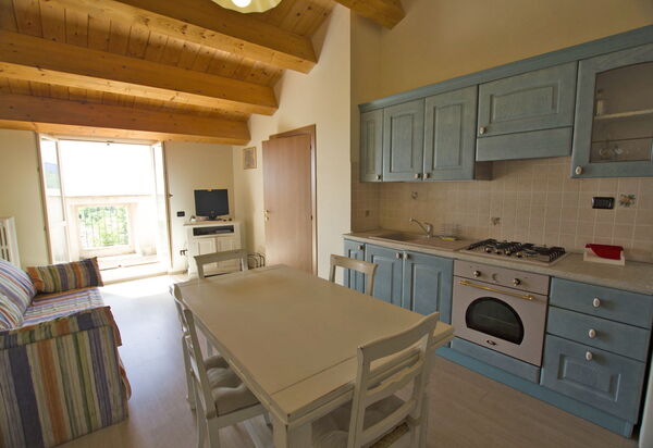 Palazzo Del Cortile: palazzo-del-cortile-cingoli-macerata-villa-cucina