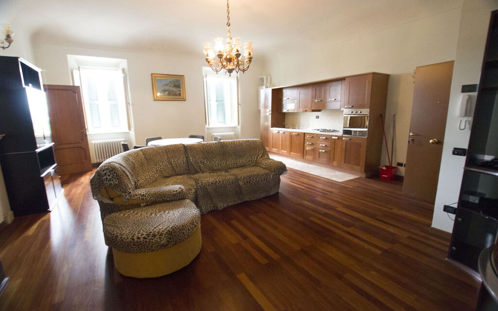 Palazzo Del Cortile: palazzo-del-cortile-cingoli-macerata-villa-living-room