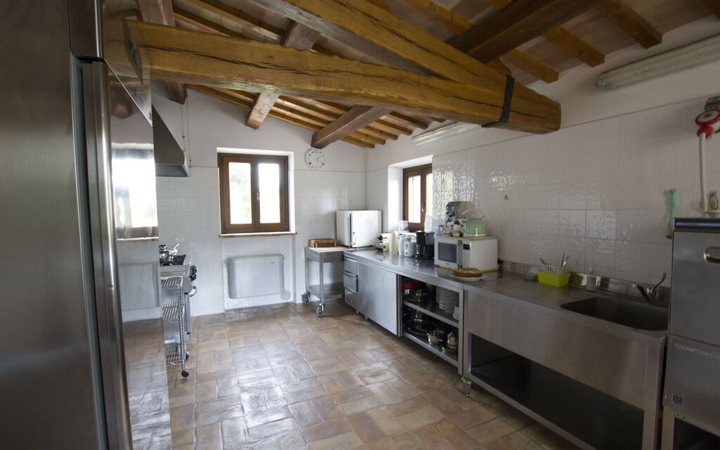 Rustico Nell'immacolata: rustico-nell-immacolata-civitanova-marche-villa-cucina