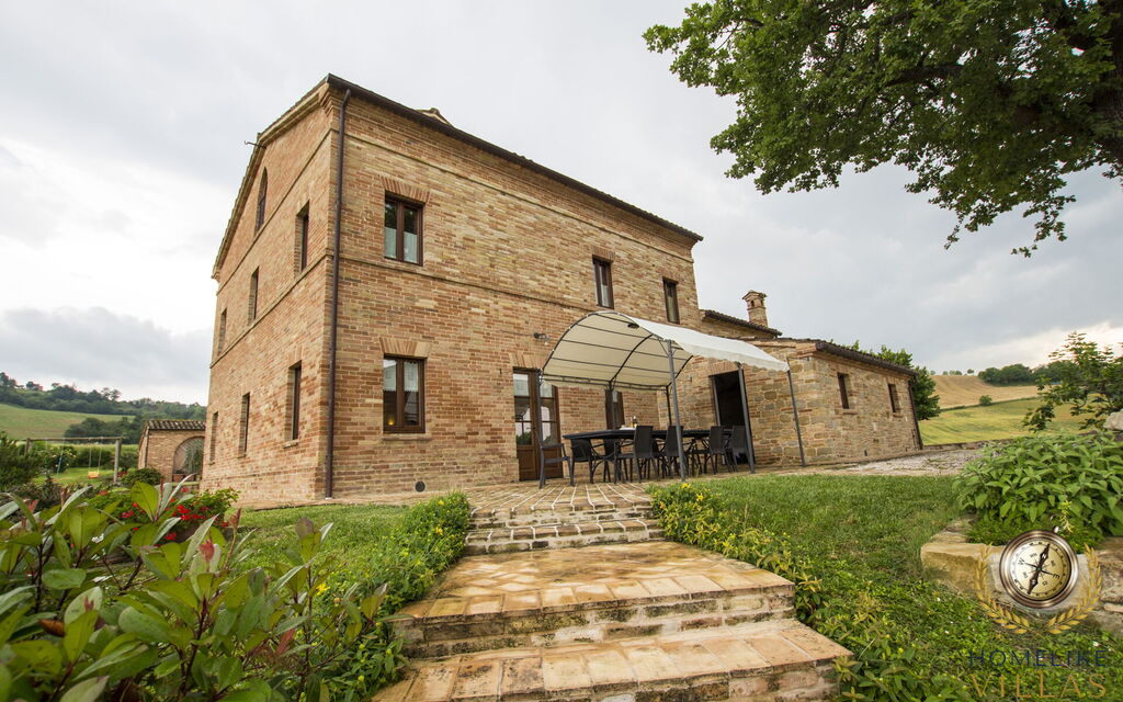 Rustico Nell'immacolata: rustico-nell-immacolata-civitanova-marche-villa-esterno