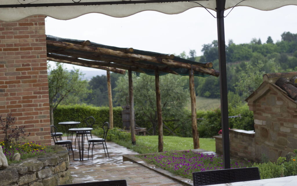 Rustico Nell'immacolata: rustico-nell-immacolata-civitanova-marche-villa-patio