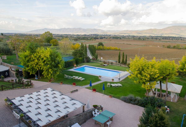 Relais Sogno Dei Fiori: relais-sogno-dei-fiori-fratticiola-cortona-villa-esterno