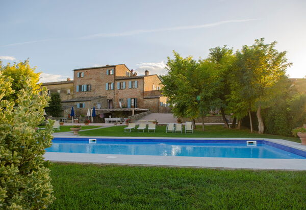 Relais Sogno Dei Fiori: relais-sogno-dei-fiori-fratticiola-cortona-villa-piscina