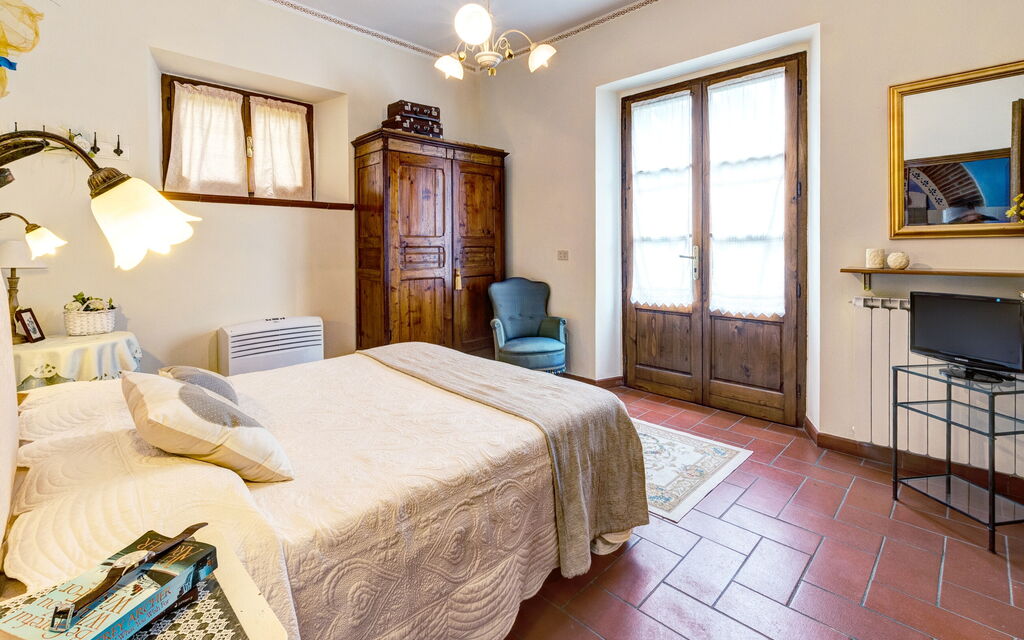Relais Sogno Dei Fiori: relais-sogno-dei-fiori-fratticiola-cortona-villa-camera-da-letto