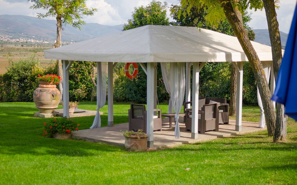 Relais Sogno Dei Fiori: relais-sogno-dei-fiori-fratticiola-cortona-villa-giardino