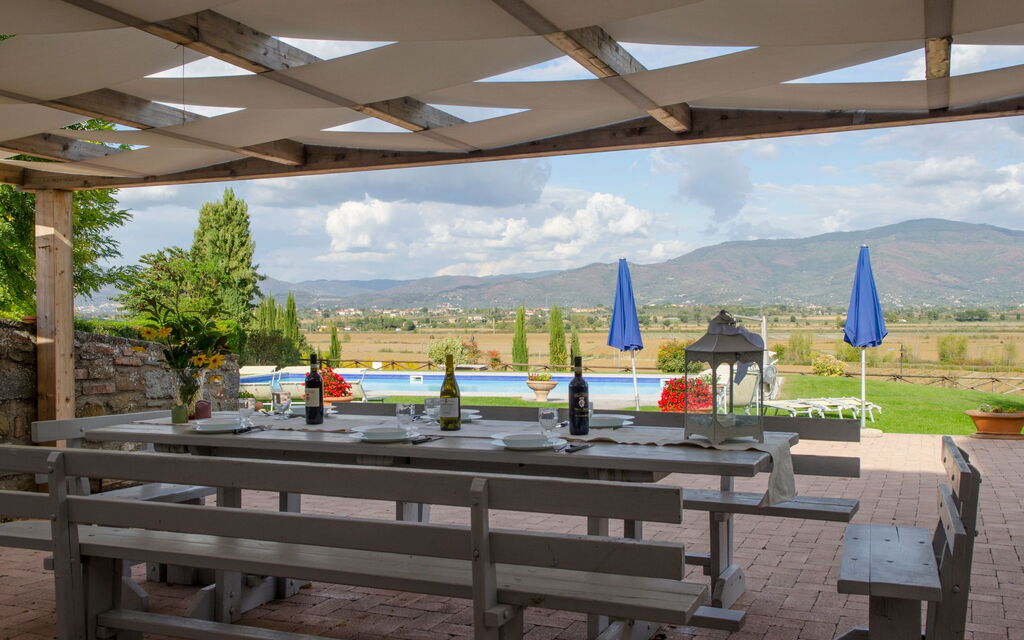 Relais Sogno Dei Fiori: relais-sogno-dei-fiori-fratticiola-cortona-villa-patio